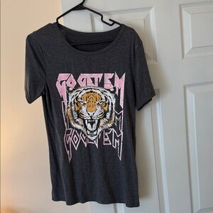 Gray Graphic Tee with Tiger Print